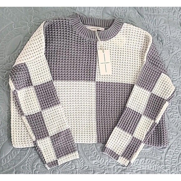 NWT Moon & Madison cropped Oversized Crochet Sweater grey white colorblock Sz S - Picture 1 of 5
